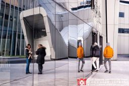 mani-milano-2