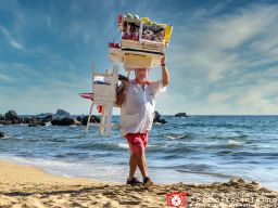 FerrariMassimiliano-GeorgeServiceOnTheBeach