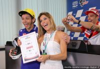 claudia-cavalleri-motogp--humor-2