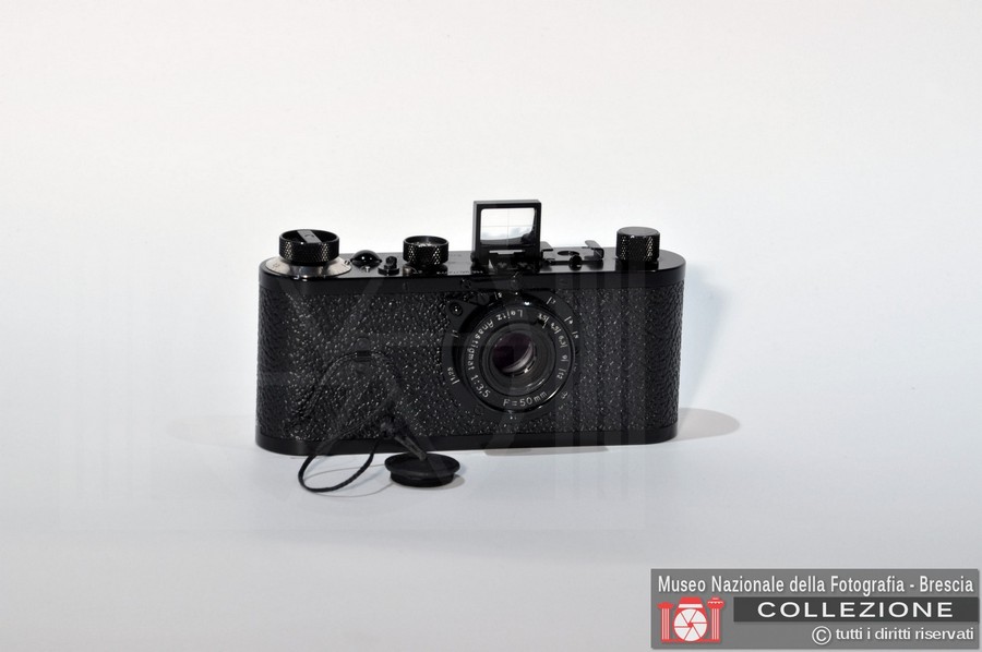 LEICA 0 SERIE