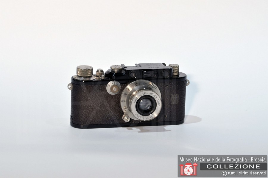 LEICA I