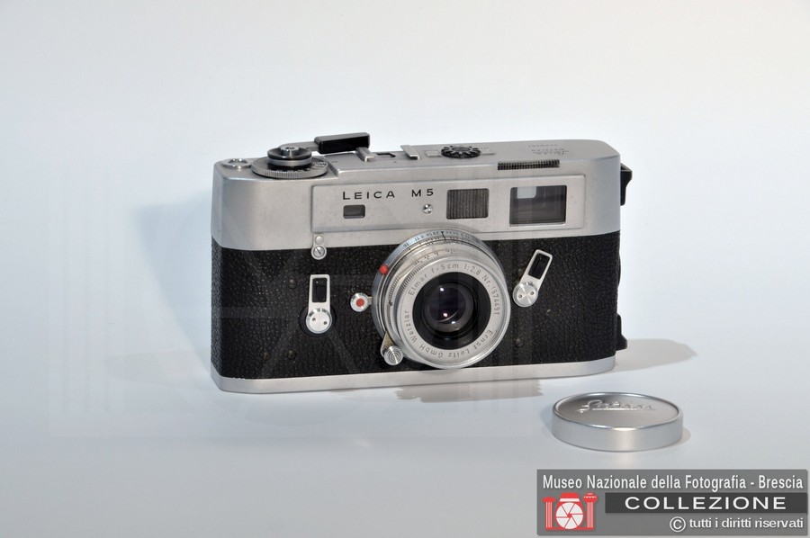 LEICA M5
