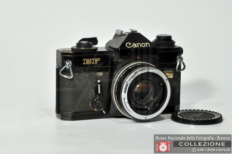 CANON EF