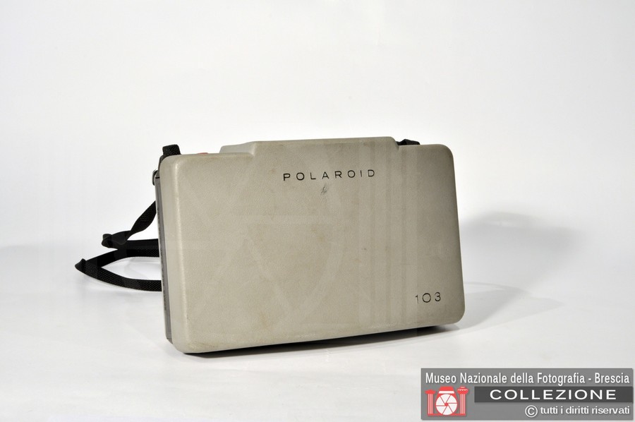 P. AUTOMATIC 103 (Land Camera)