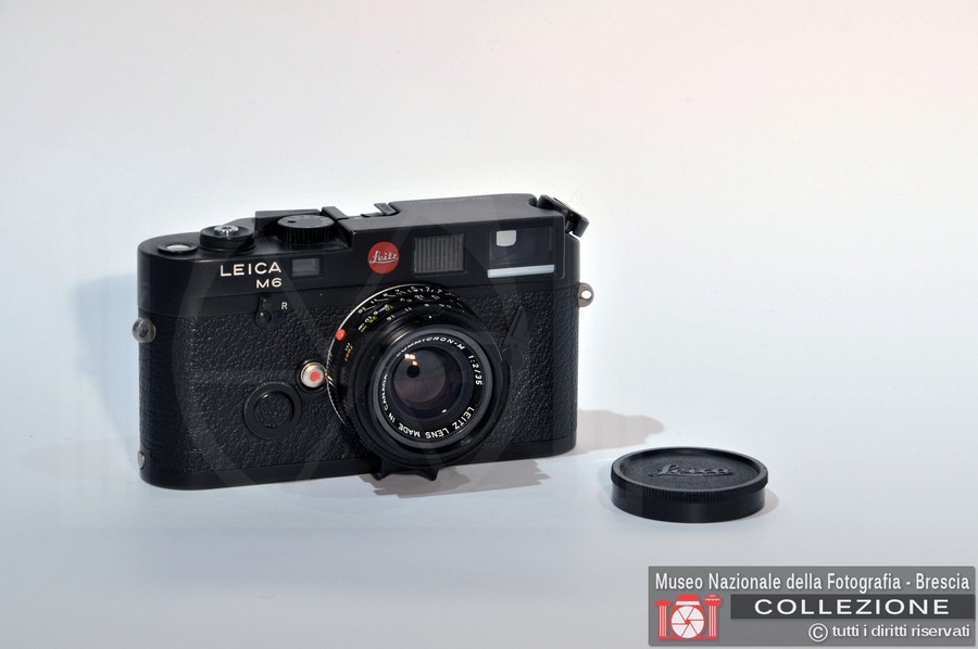 LEICA M6