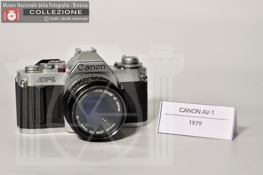 CANON AV-1