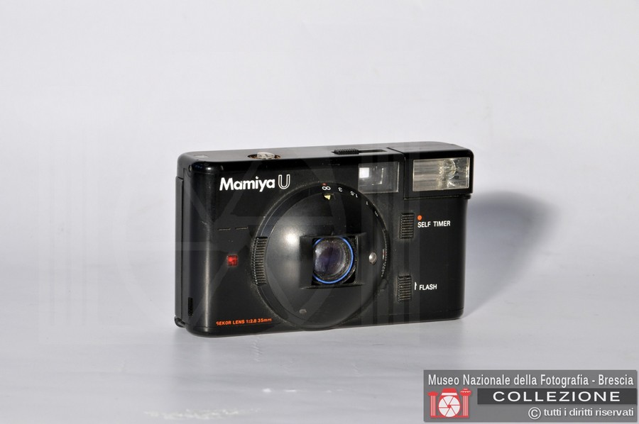 MAMIYA U