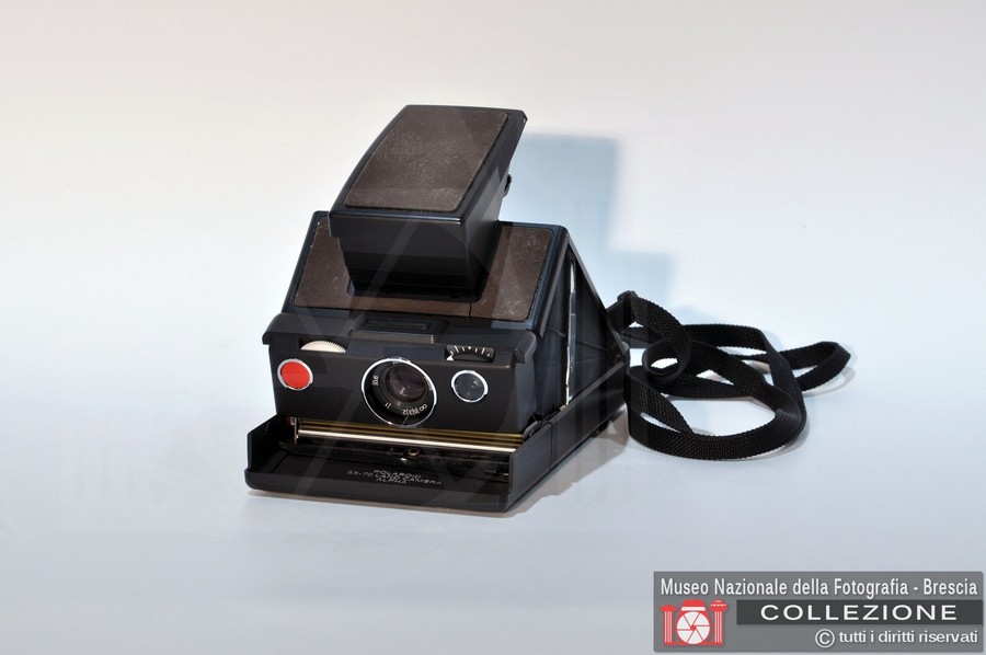 POLAROID SX-70 LAND CAMERA ALPHA