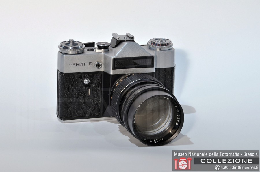 ZENIT - E (CIRILLICO)