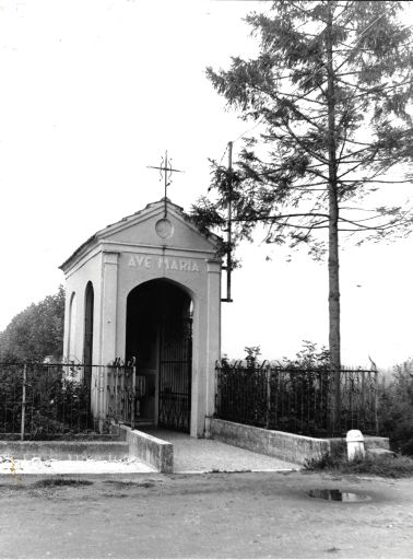 Esterno della Chiesetta della Valbona.