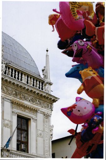 Loggia in festa